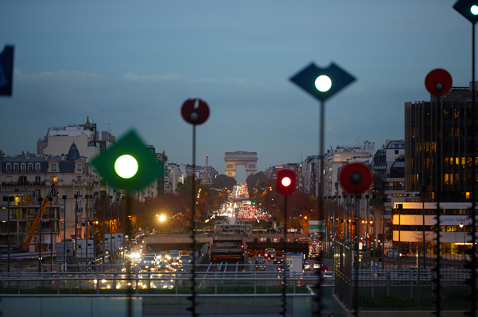 Arc de Triomphe, West in Paris by Stephen Je